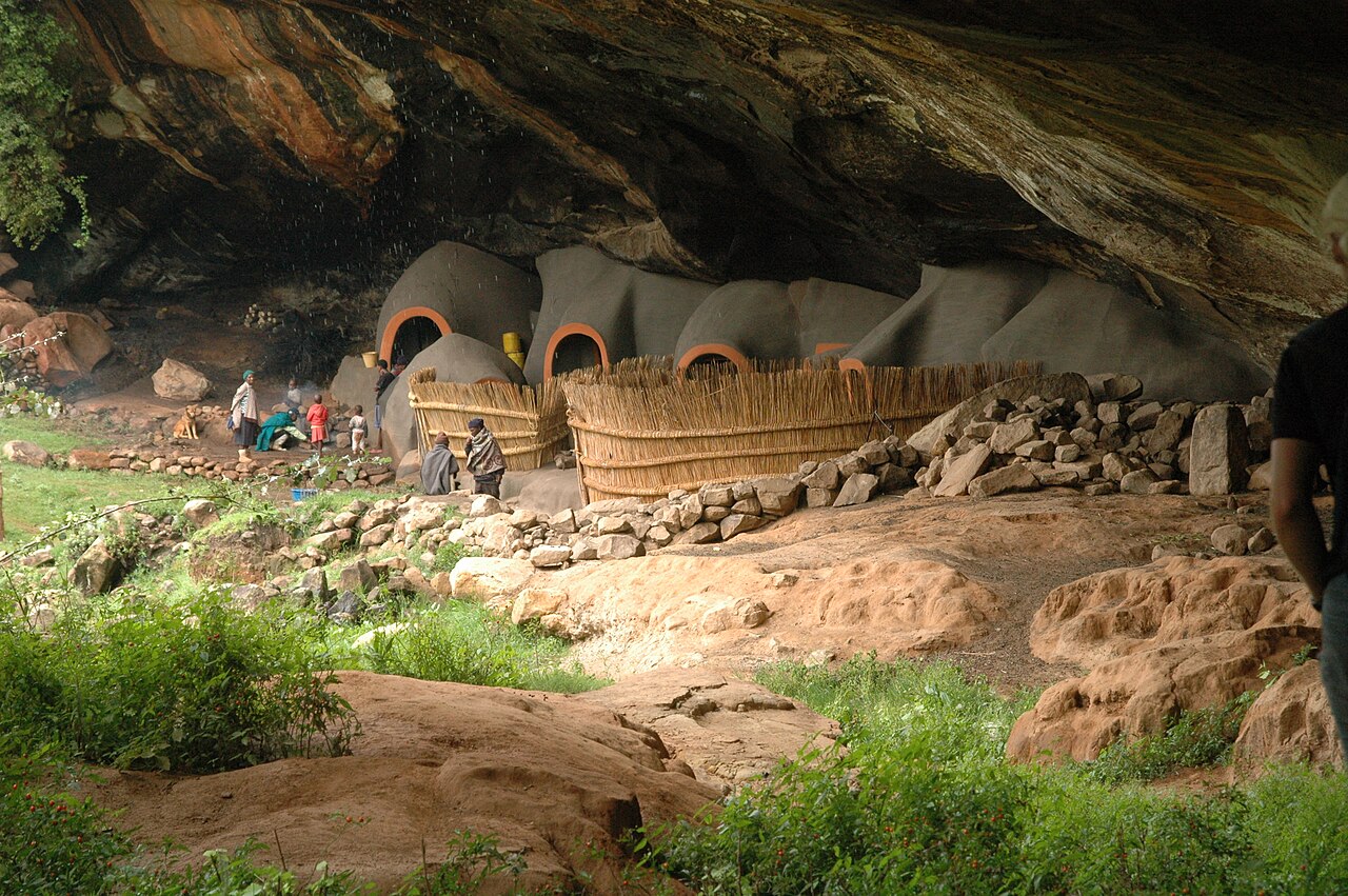Ha Kome Cave Dwellings