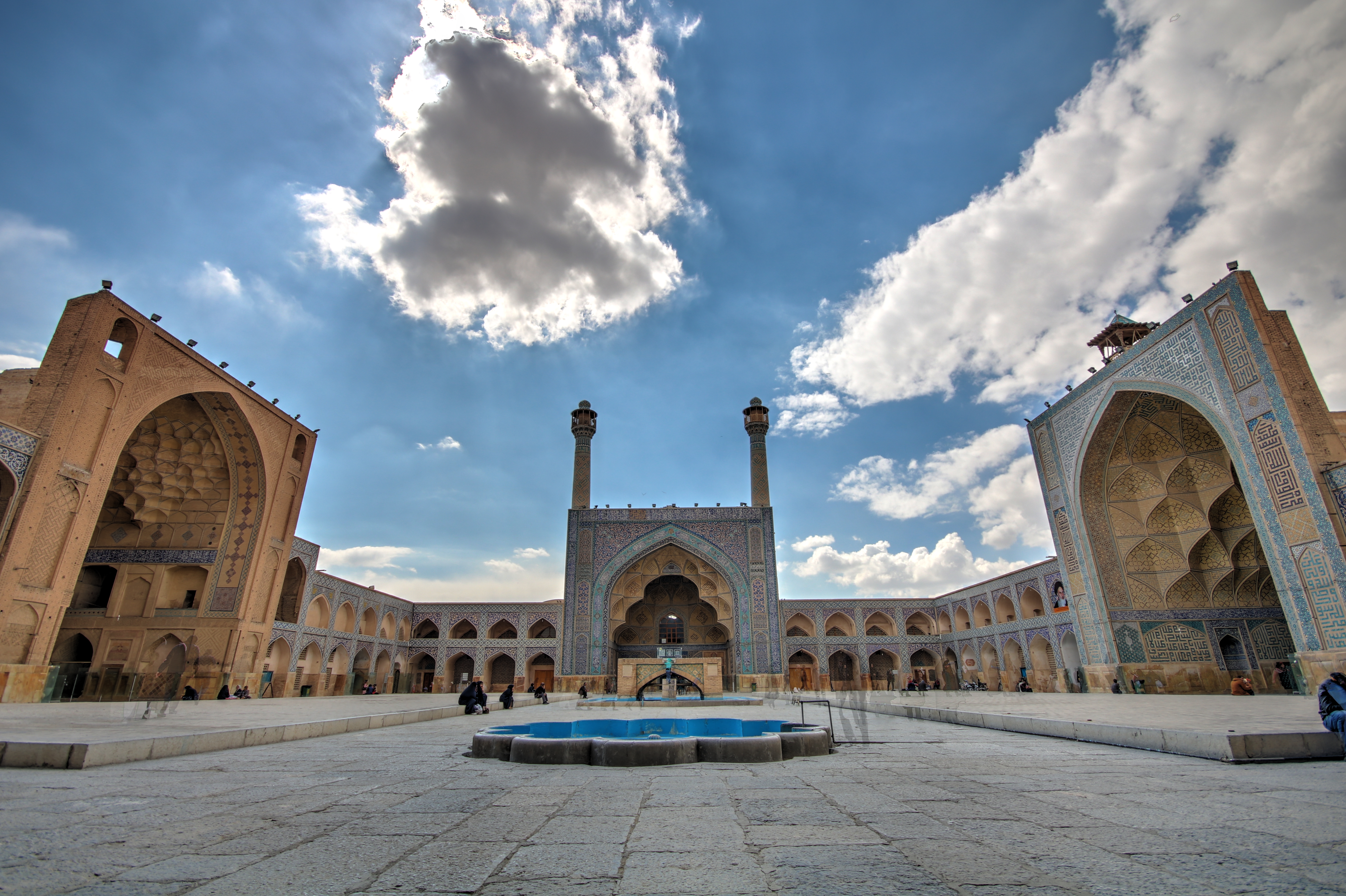 Imam Ali Mosque (Atiq Mosque Isfahan)