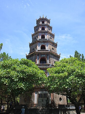 Thiên Mụ Pagoda (Huế)