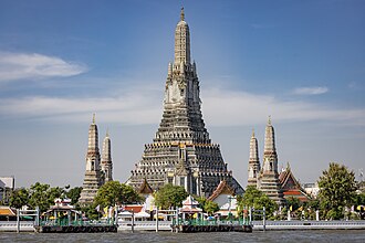 Wat Arun (Temple of Dawn)